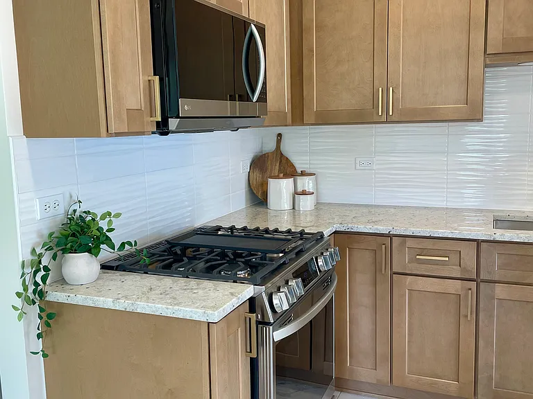 16180 Apple Ln #2 — Photo 5