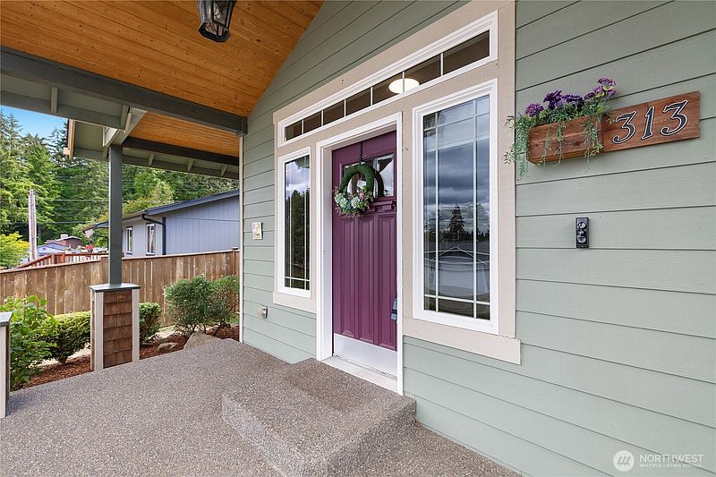 3rd image of 313 Grandview Avenue