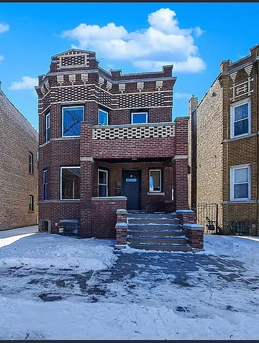 4941 W Iowa St #1 Photo 1