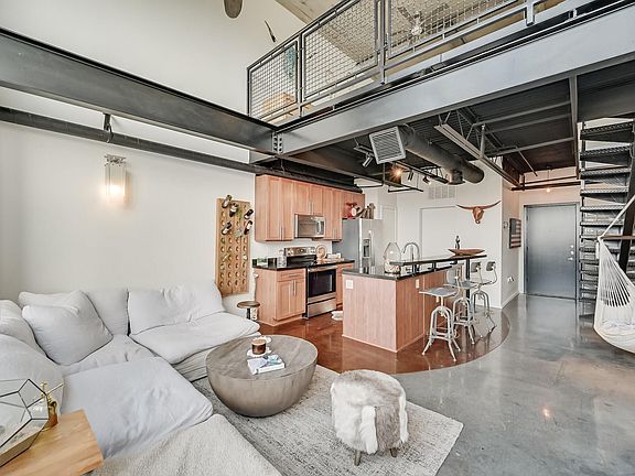 2nd image of 3110 Thomas Ave APT 737
