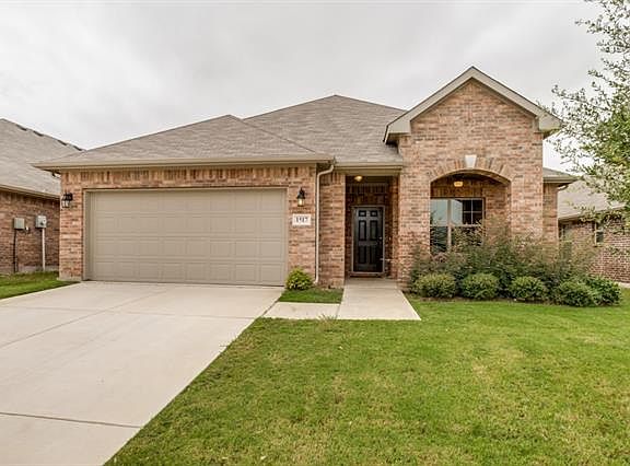 2nd image of 1517 Waterfall Ln