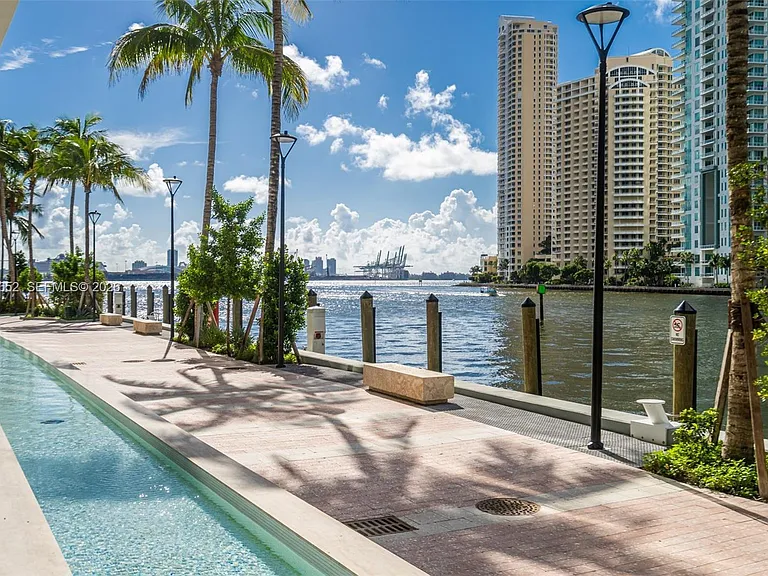 300 Biscayne Boulevard Way #4008 — Photo 17