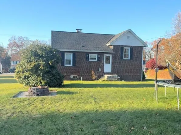 327 Belmont St, Johnstown, PA 15904