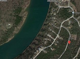 56-42 Hickory Ln, Eureka Springs, AR 72631