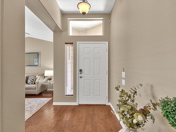 3rd image of 3081 E Cherry Hills Pl