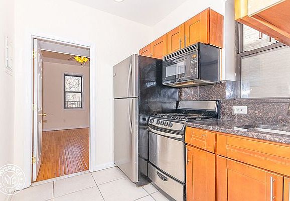 1st image of 674 Lincoln Pl #1E