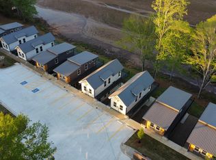 190 Burns Rd #C, Carrollton, GA 30117