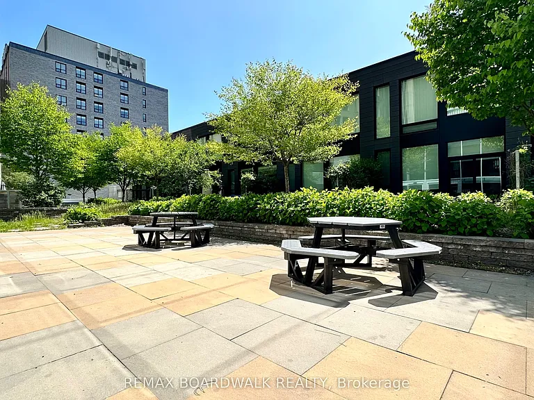 40 Nepean St #1206 — Photo 8