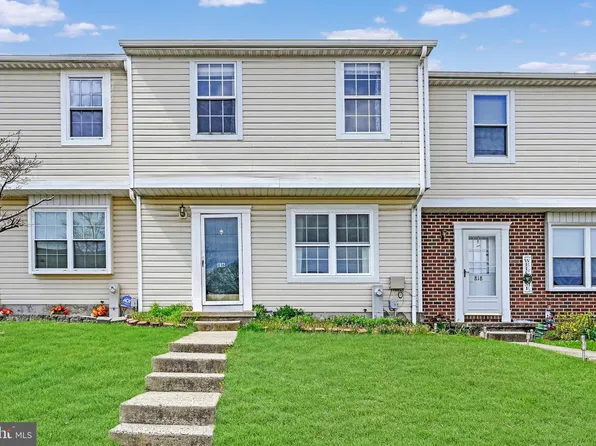 816 Clover Leaf Ct, Edgewood, MD 21040