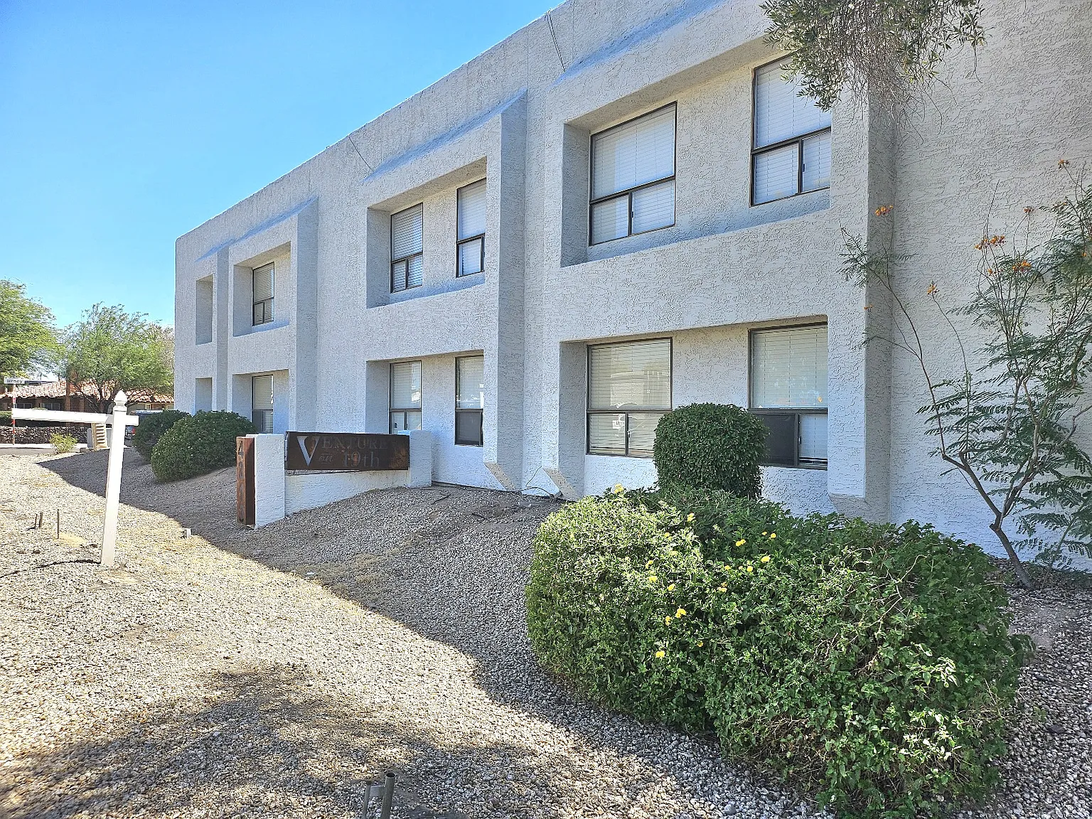 1 bed, 700 sqft, $845 — Photo 3