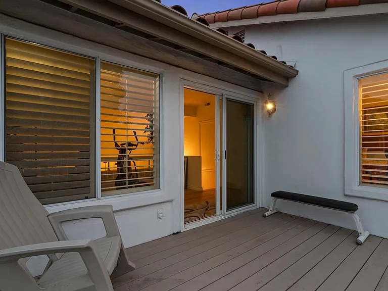 4947 Delos Way — Photo 36