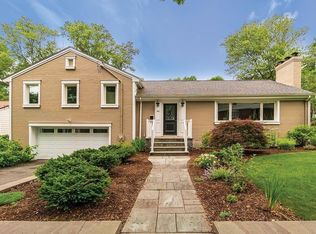 40 Helene Rd, Newton, MA 02468