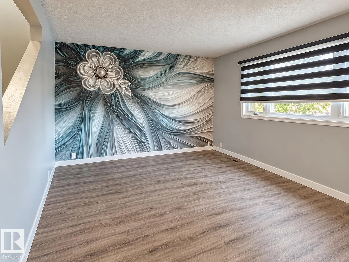 3 bed, 2.5 bath, 1173 sqft, $2,150 — Photo 2