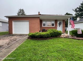 13 Ravenna Ct, Toms River, NJ 08757