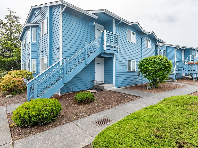 651 NE Ellis Way #A201 — Photo 17