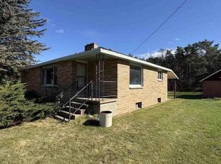 8209 River Rd, Evart, MI 49631