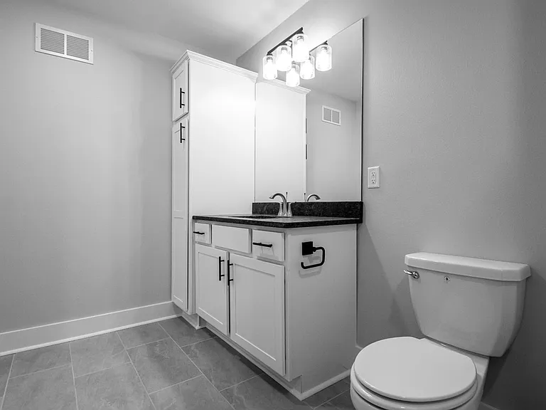 809 Maple St #D — Photo 22