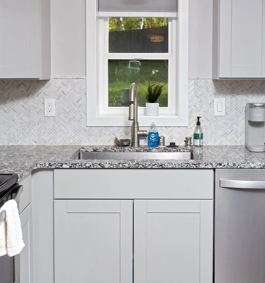 2131 W Melanie Ave — Photo 4