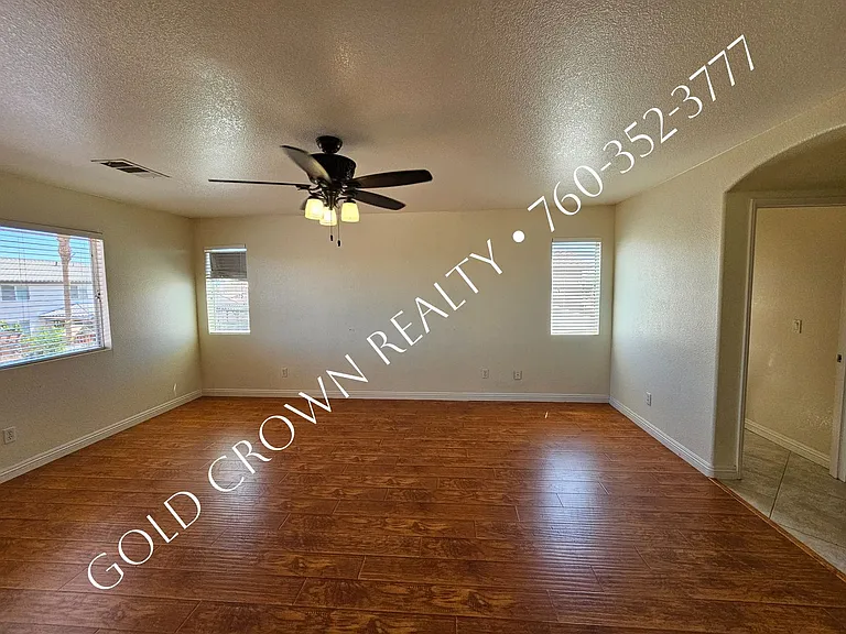 599 Yucca St — Photo 19