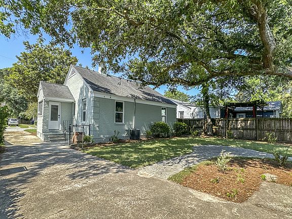 View of the back of the Front House from the Back house