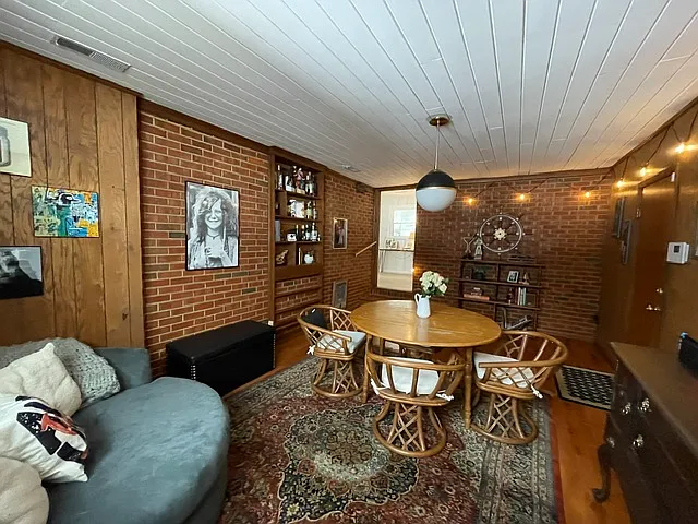 5002 Holmes Ave NW — Photo 9