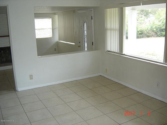 4th image of 305 Jepson St