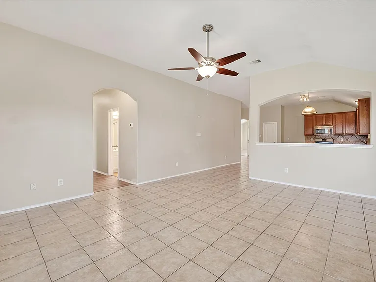 2507 Cypress Springs Ct — Photo 28