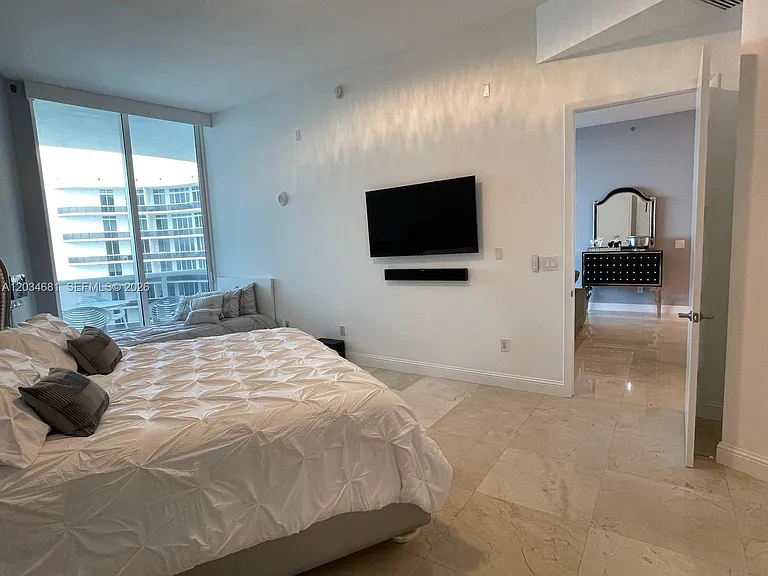16001 Collins Ave #4107 — Photo 14