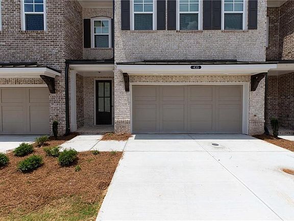 Pictures not of Actual Home But of a previously built Stockton plan - This hone is under constructio