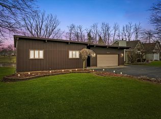 1522 Happy Valley Rd, Crown Point, IN 46307