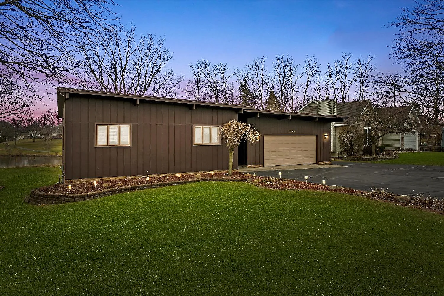 1522 Happy Valley Rd photo 1