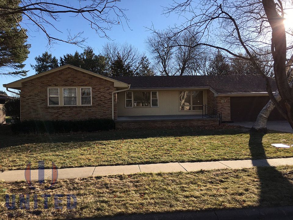 1st image of 118 Fairview Dr