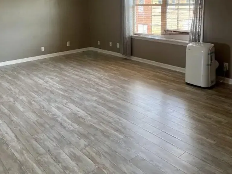 75 S Maiden St #2 — Photo 8