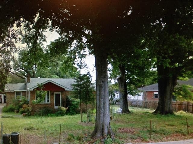 1st image of 835 Jefferson Hwy