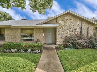 3111 Whitemarsh Cir, Farmers Branch, TX 75234