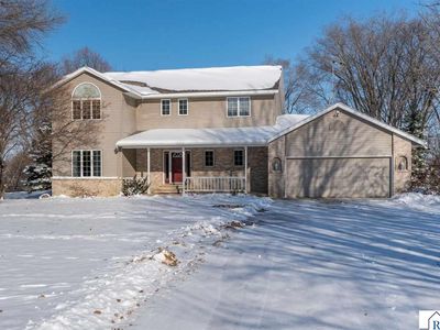 38124 Honeysuckle Ln, North Mankato, MN, 56003