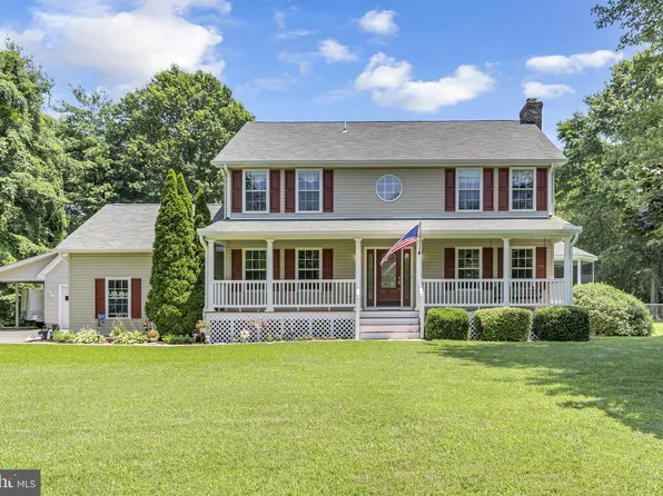 215 Cedar Beach Dr, Prince Frederick, MD 20678