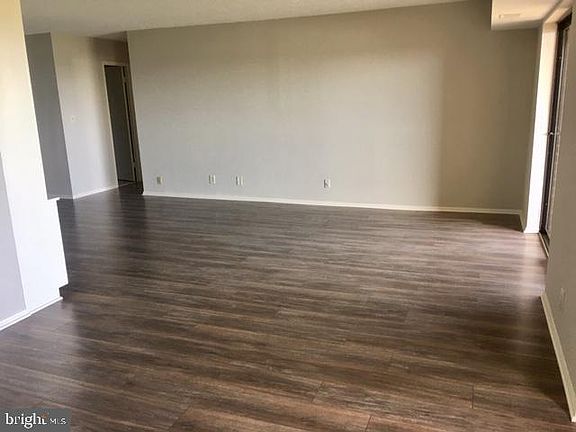 4th image of 8380 Greensboro Dr APT 622