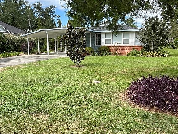 2nd image of 20790 SE Elmore Ave