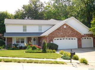 110 Kingsbrooke Blvd, Glen Carbon, IL