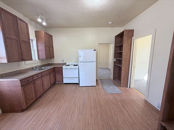 3rd image of 2619 10th St