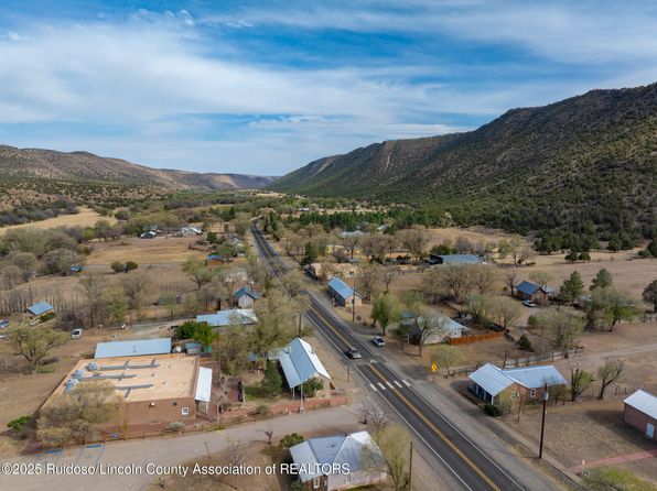 1276 Calle La Placita, Lincoln, NM 88338