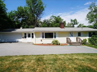 23 Cedar St, Hopkinton, MA 01748