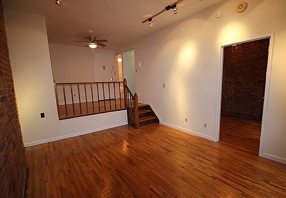 2nd image of 510 W End Ave APT 8