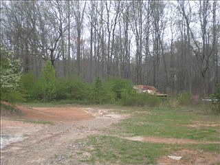 3rd image of 1642 Daves Creek Dr