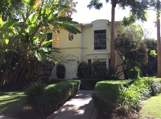 338 N Oakhurst Dr #A, Beverly Hills, CA 90210