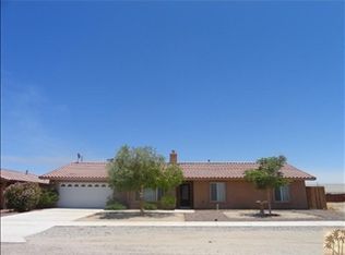2568 Sea Manor Ave, Thermal, CA 92274