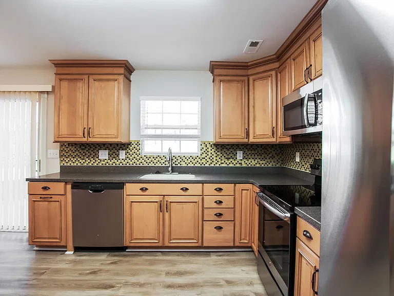 15823 Circlegreen Dr — Photo 11