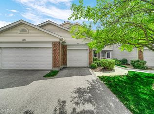 1202 S Parkside Dr, Palatine, IL 60067