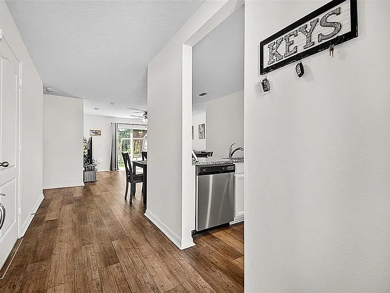 70 Pebble Beach Dr — Photo 10
